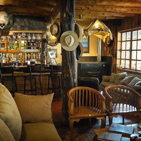 Hotel El Barranco Futaleufu Luaran gambar