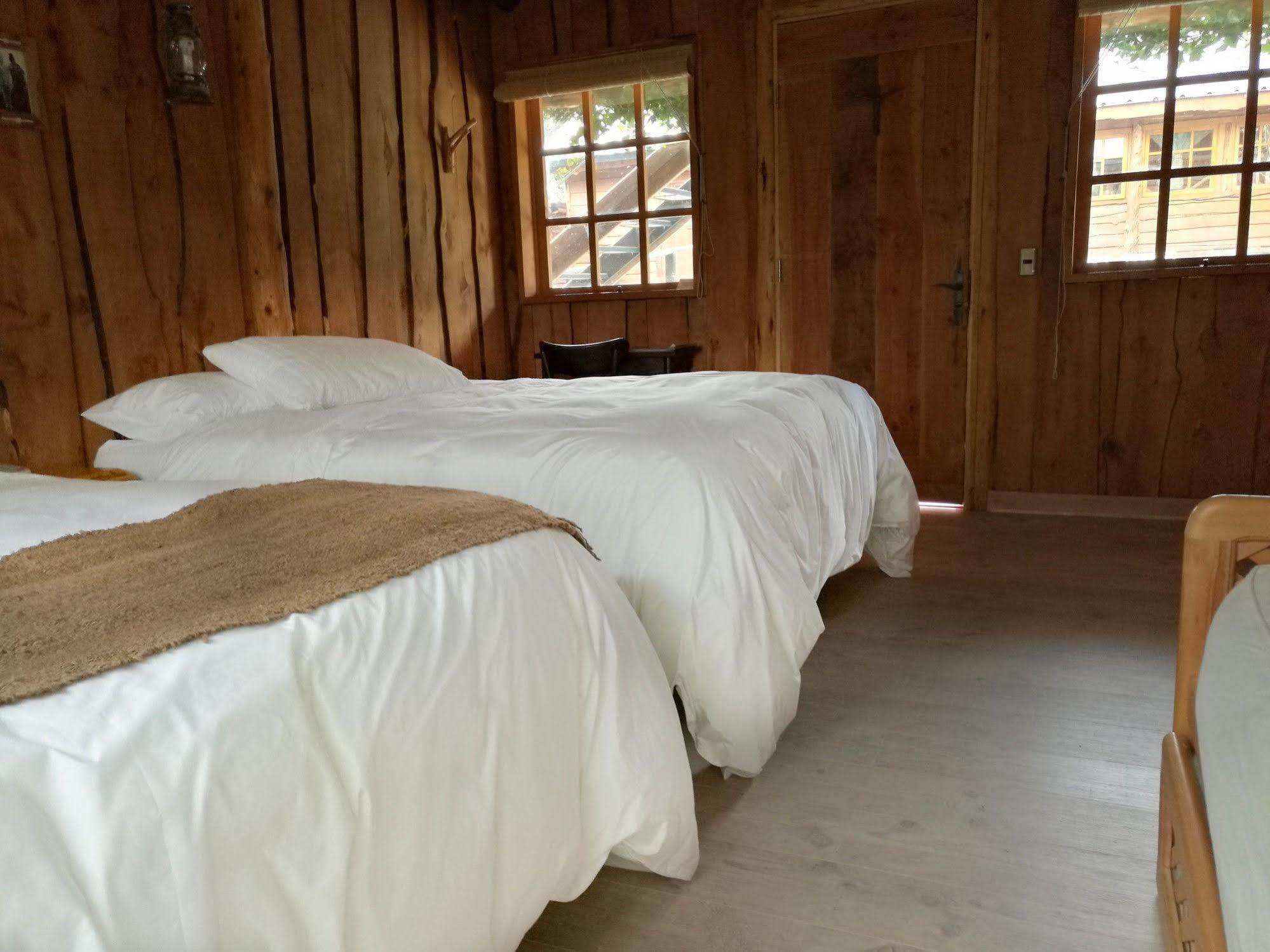 Hotel El Barranco Futaleufu Luaran gambar